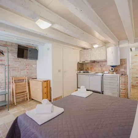 Guest house Balastro Design - Center